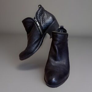 Black Leather Lucky Brand Ankle Bootie Boots
